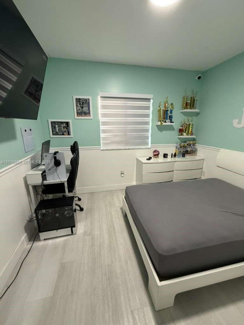 11115 W Okeechobee Rd , Unit 124, Hialeah Gardens, FL 33018 Photo