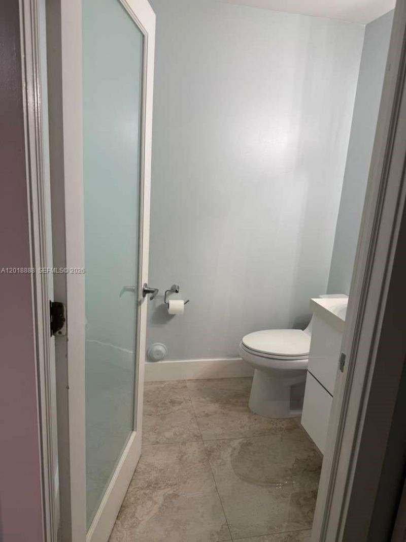 11115 W Okeechobee Rd , Unit 124, Hialeah Gardens, FL 33018 Photo