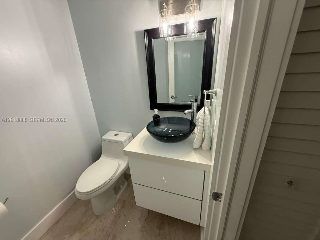 11115 W Okeechobee Rd , Unit 124, Hialeah Gardens, FL 33018 Photo