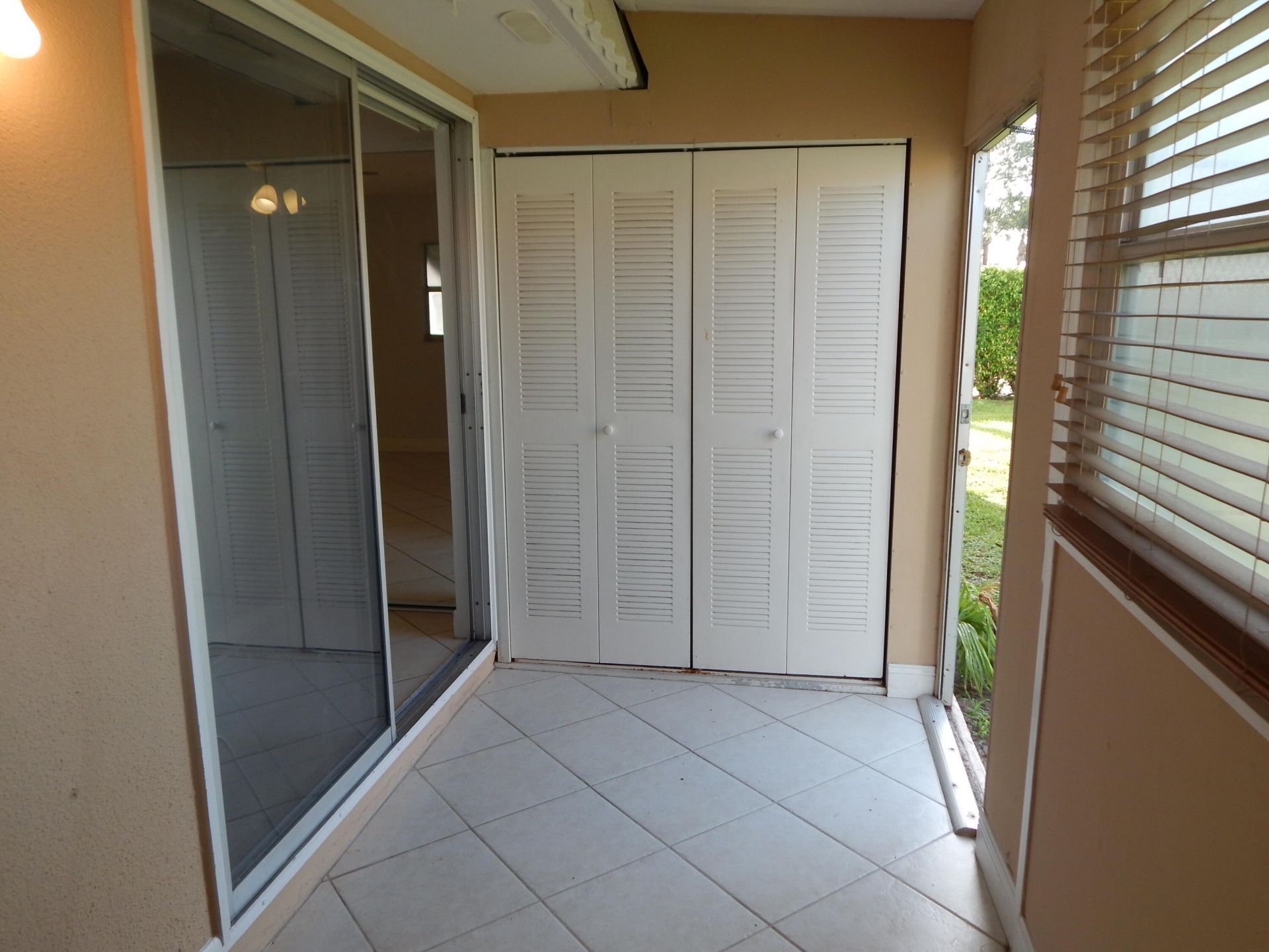 242 Seville K, Unit 242, Delray Beach, FL 33446 Photo