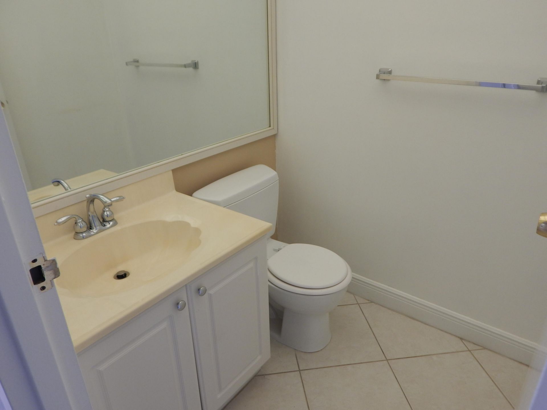 242 Seville K, Unit 242, Delray Beach, FL 33446 Photo
