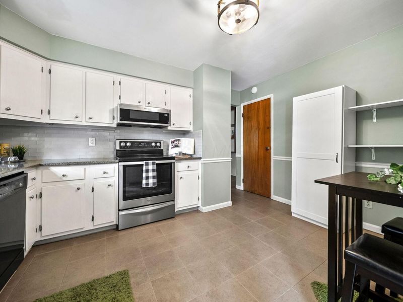 6951 Ardelle Drive, Reynoldsburg, OH 43068 Photo 15