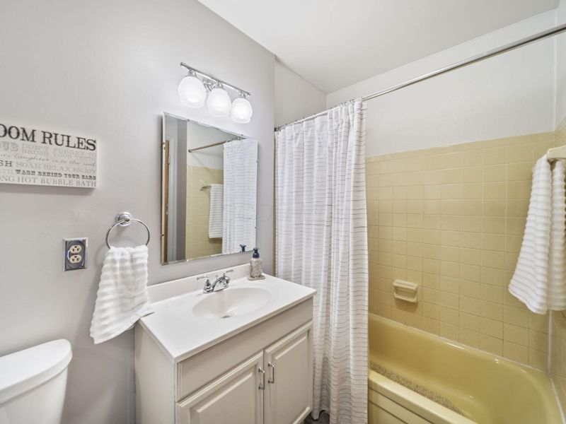 6951 Ardelle Drive, Reynoldsburg, OH 43068 Photo 31