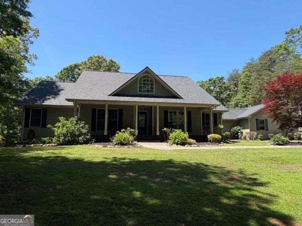 96 Oakridge Lane, Ellijay, GA 30536