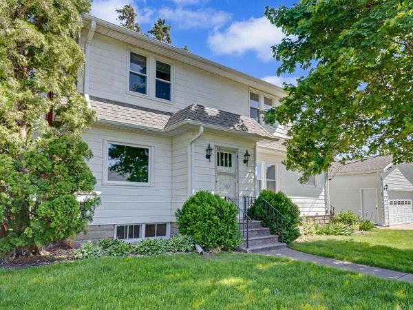 12119 S Hudson Road, Hudson, IA 50643