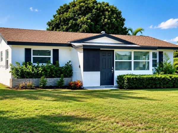 2614 NW 25th St, Fort Lauderdale, FL 33311