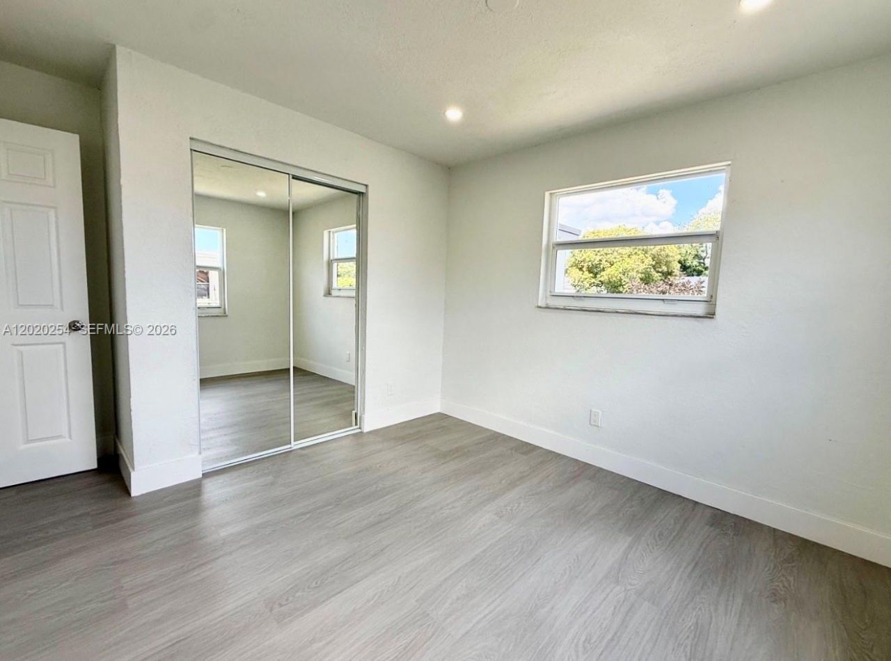 2614 NW 25th St , Fort Lauderdale, FL 33311 Photo