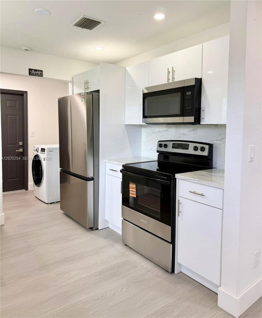 2614 NW 25th St , Fort Lauderdale, FL 33311 Photo
