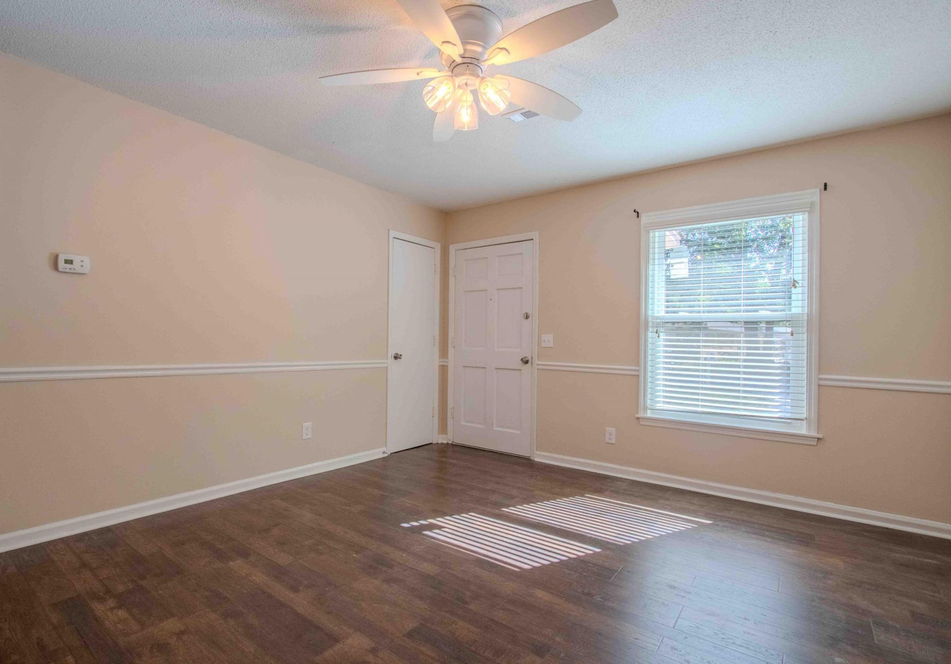 122 Hope Drive Photo 11