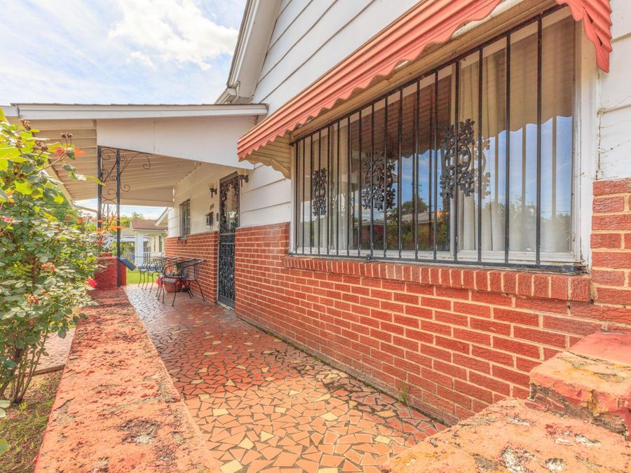 Property Image 33