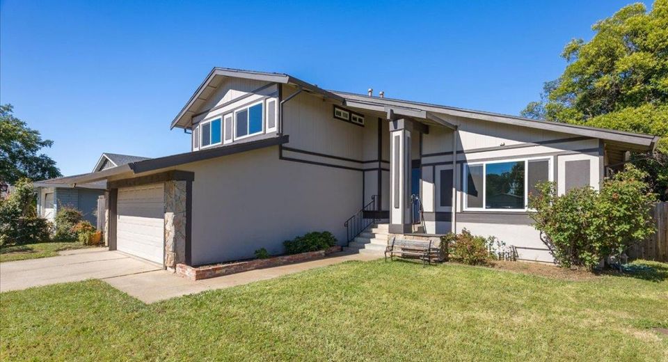 3341 Feltham Way, Sacramento, CA 95827 Photo
