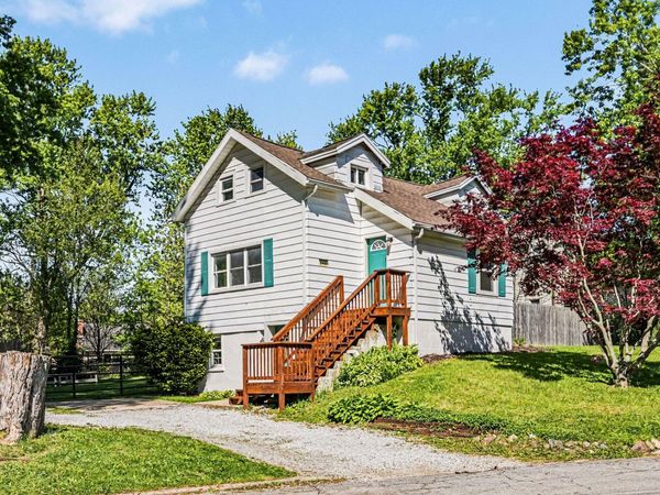 414 S Barrett Street, Niles, MI 49120