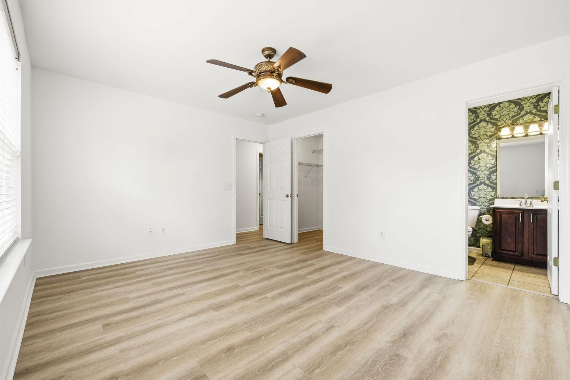 3046 Hollybrooke Dr. Photo 15