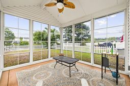 3046 Hollybrooke Dr. photo 4