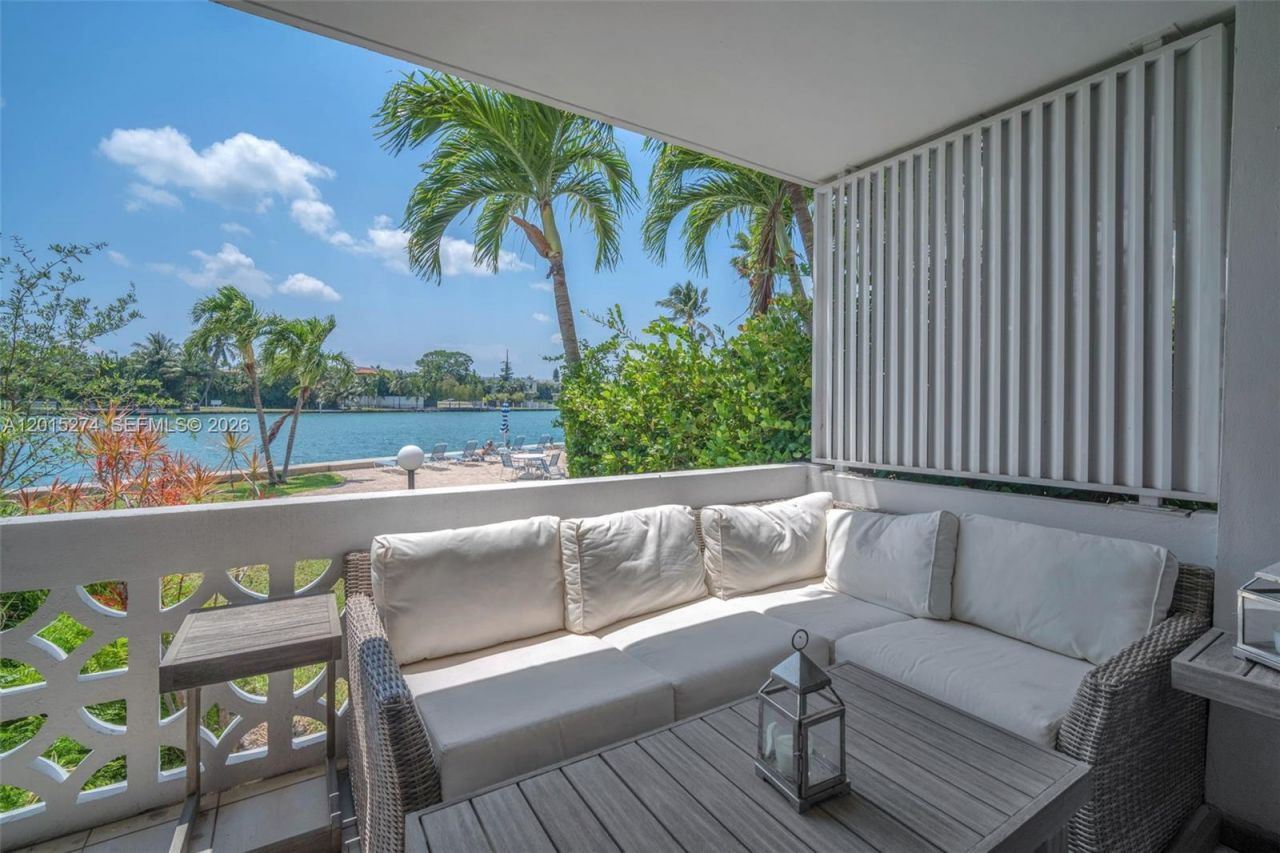 9101 E Bay Harbor Dr , Unit 101, Bay Harbor Islands, FL 33154 Photo