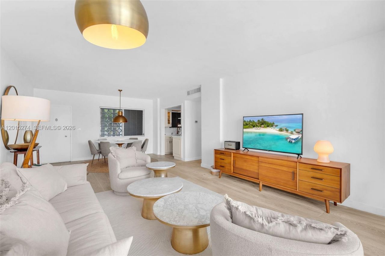 9101 E Bay Harbor Dr , Unit 101, Bay Harbor Islands, FL 33154 Photo