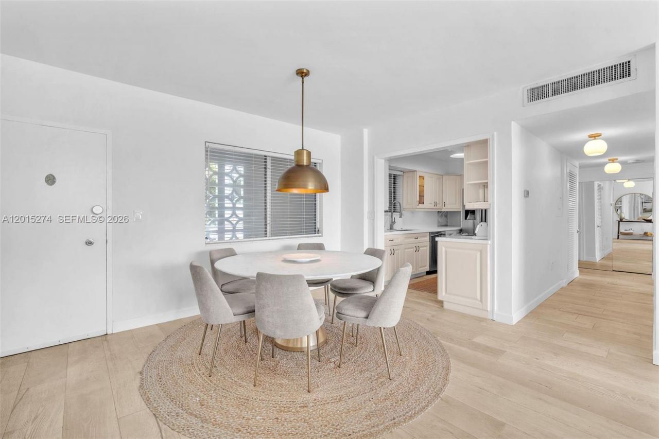 9101 E Bay Harbor Dr , Unit 101, Bay Harbor Islands, FL 33154 Photo