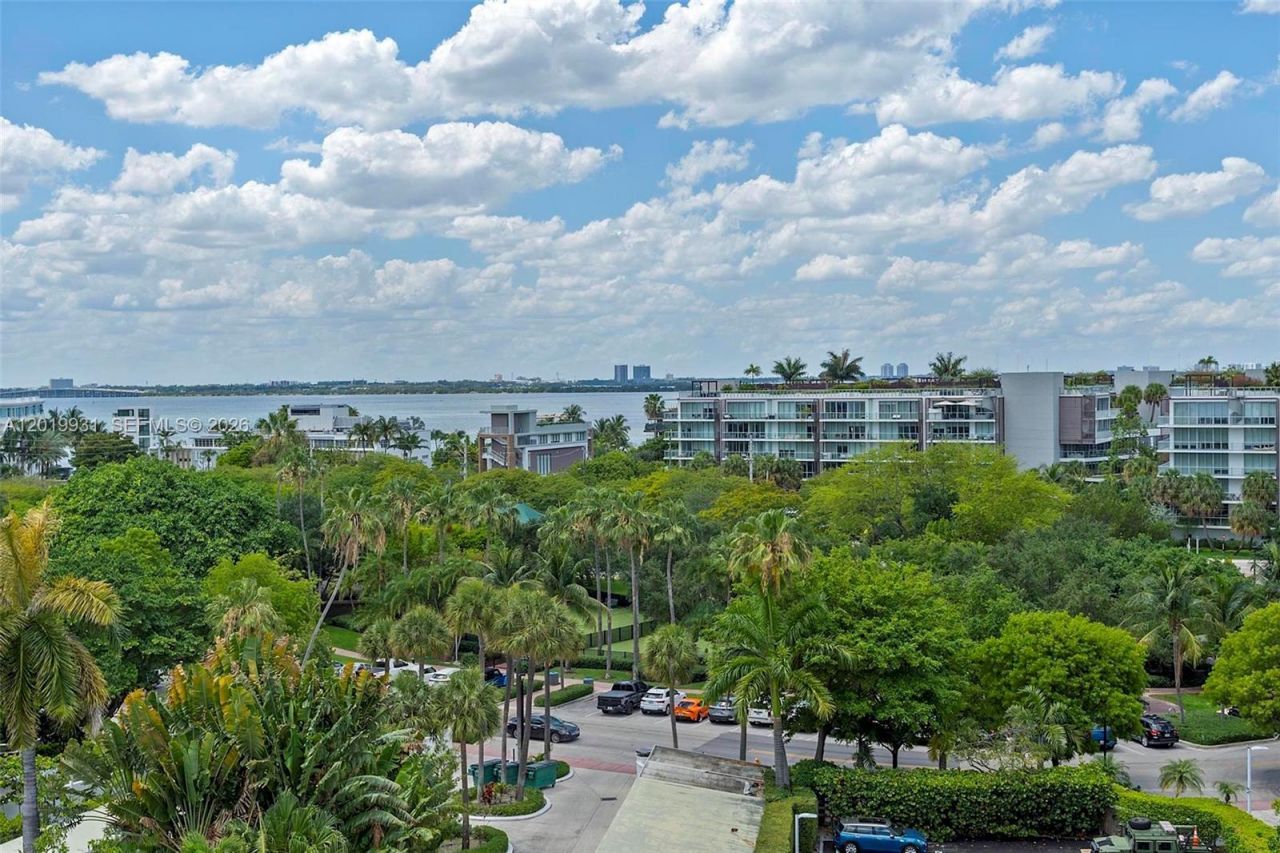 16 Island Ave , Unit 7C, Miami Beach, FL 33139 Photo