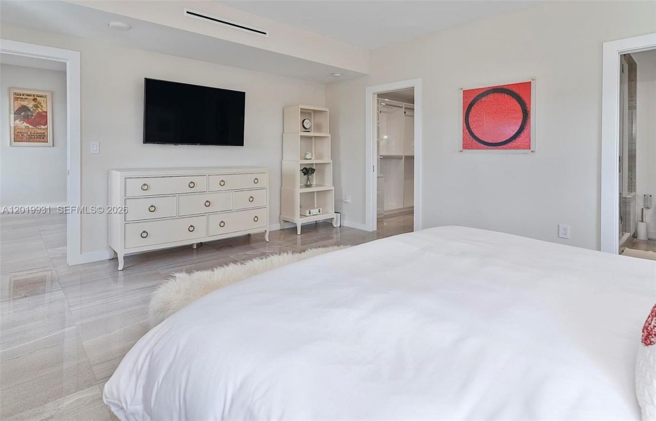 16 Island Ave , Unit 7C, Miami Beach, FL 33139 Photo