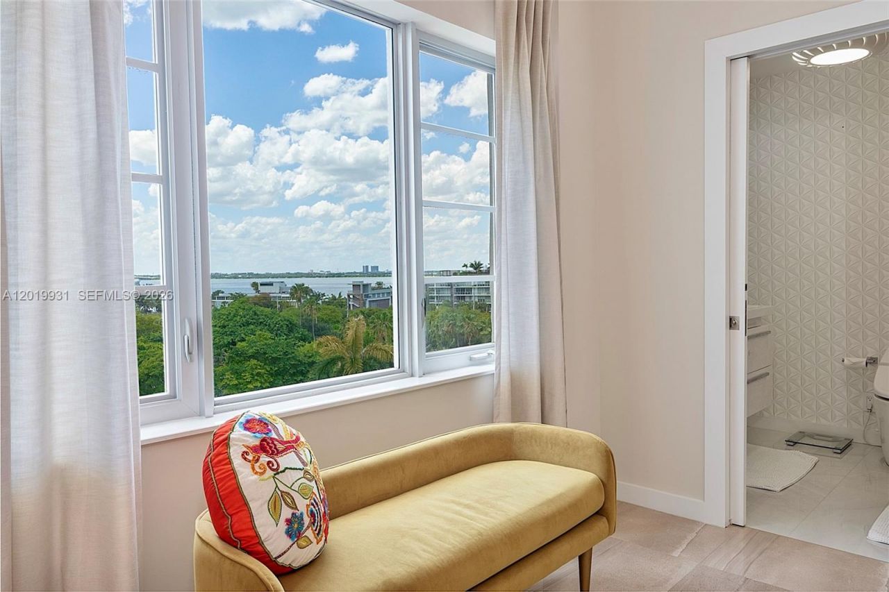 16 Island Ave , Unit 7C, Miami Beach, FL 33139 Photo