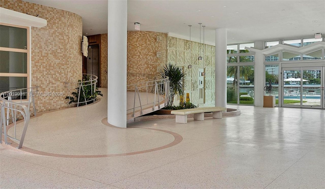 16 Island Ave , Unit 7C, Miami Beach, FL 33139 Photo