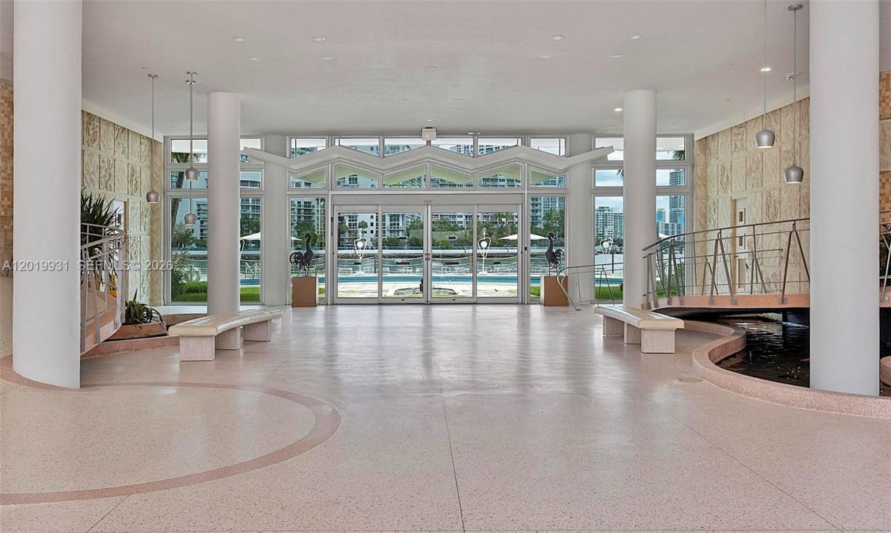 16 Island Ave , Unit 7C, Miami Beach, FL 33139 Photo