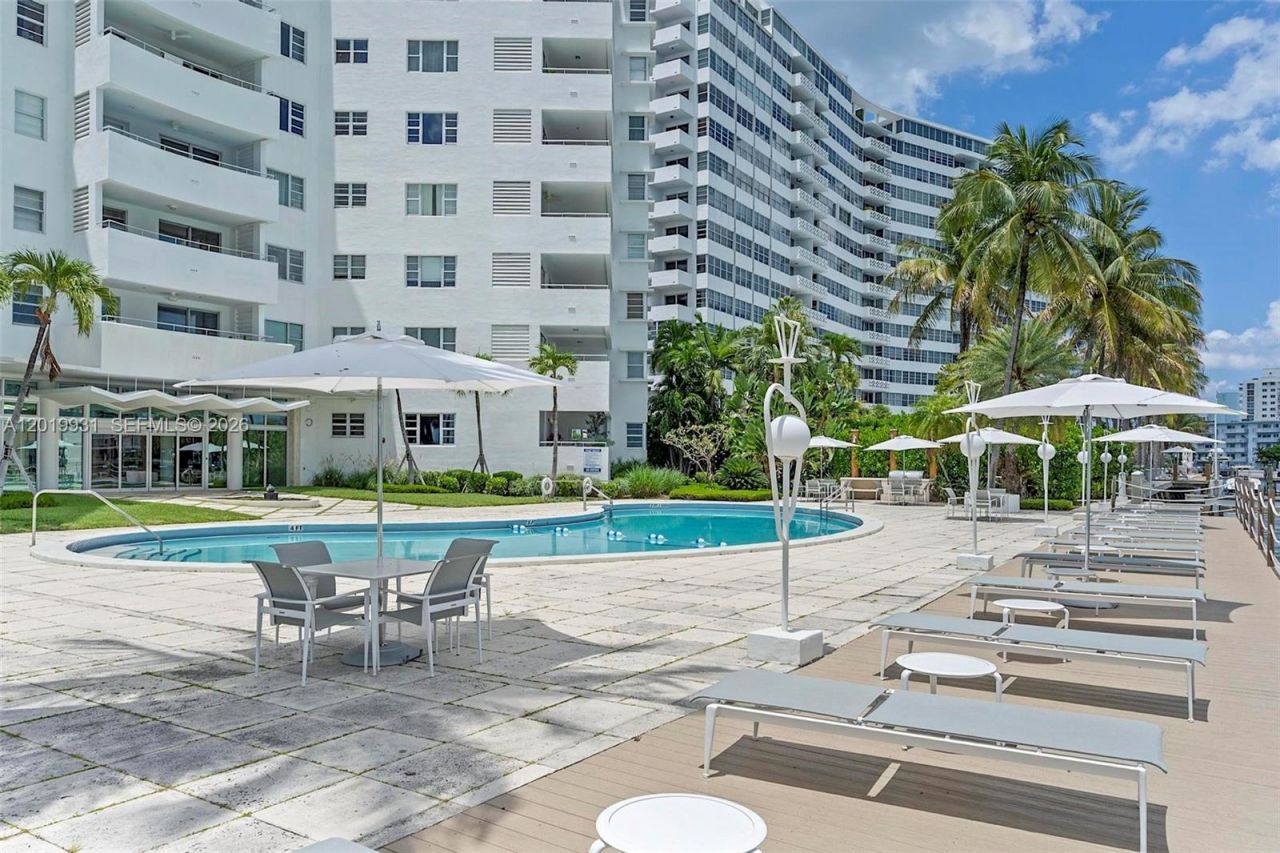 16 Island Ave , Unit 7C, Miami Beach, FL 33139 Photo