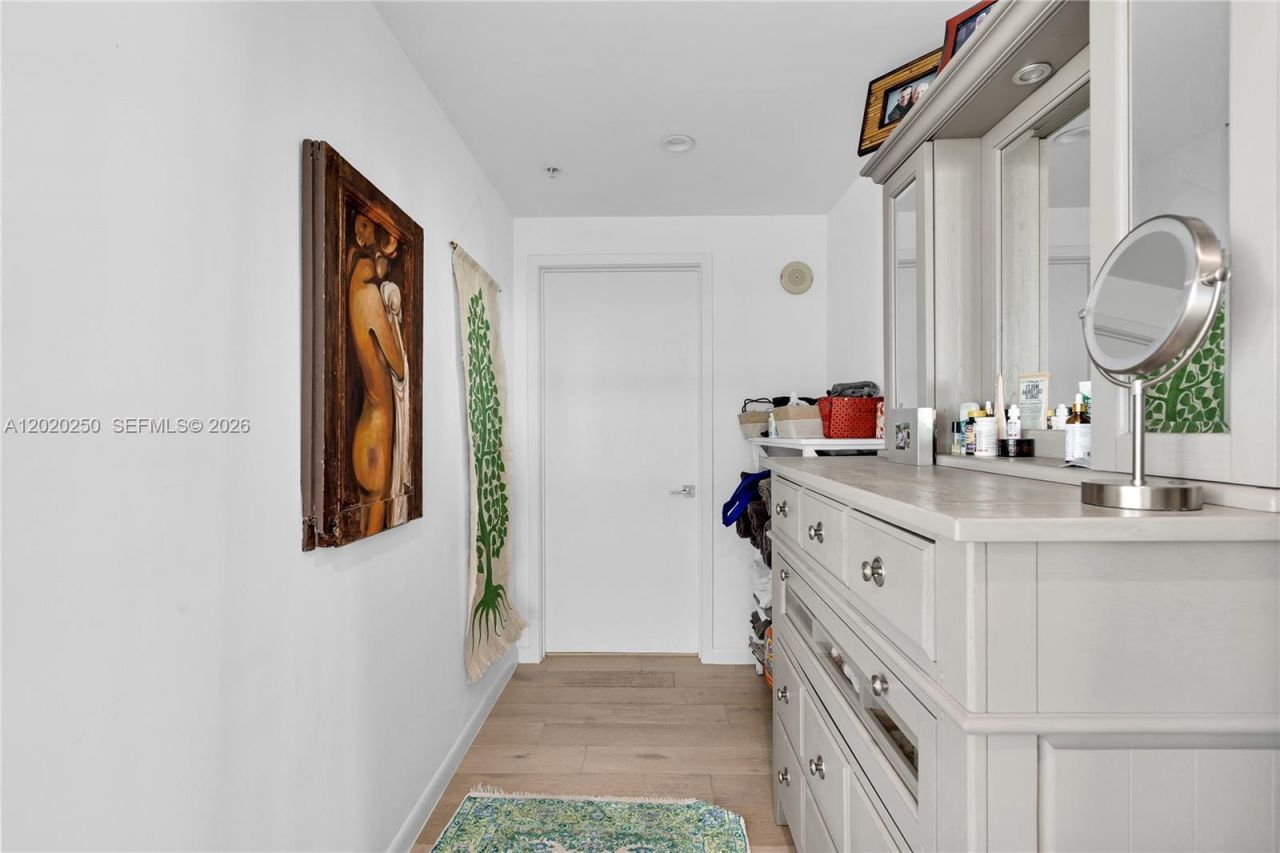 3301 NE 1st Ave , Unit M0513, Miami, FL 33137 Photo