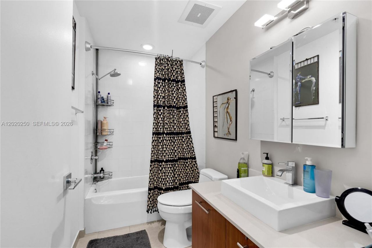 3301 NE 1st Ave , Unit M0513, Miami, FL 33137 Photo
