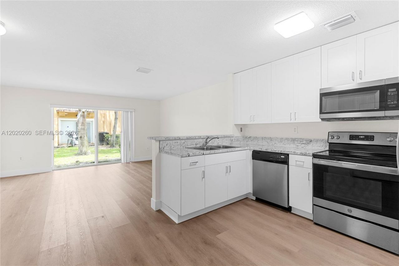 3178 SW 128th Ter , Unit 147, Miramar, FL 33027 Photo