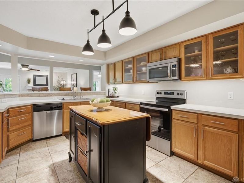 298 Elmwood Drive, Springboro, OH 45066 Photo 9
