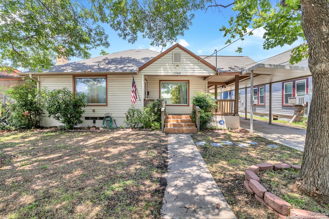 1743 Huisache Ave, San Antonio, TX 78201 Main Photo