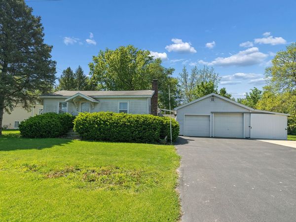 230 W Joliet Highway , New Lenox, IL 60451