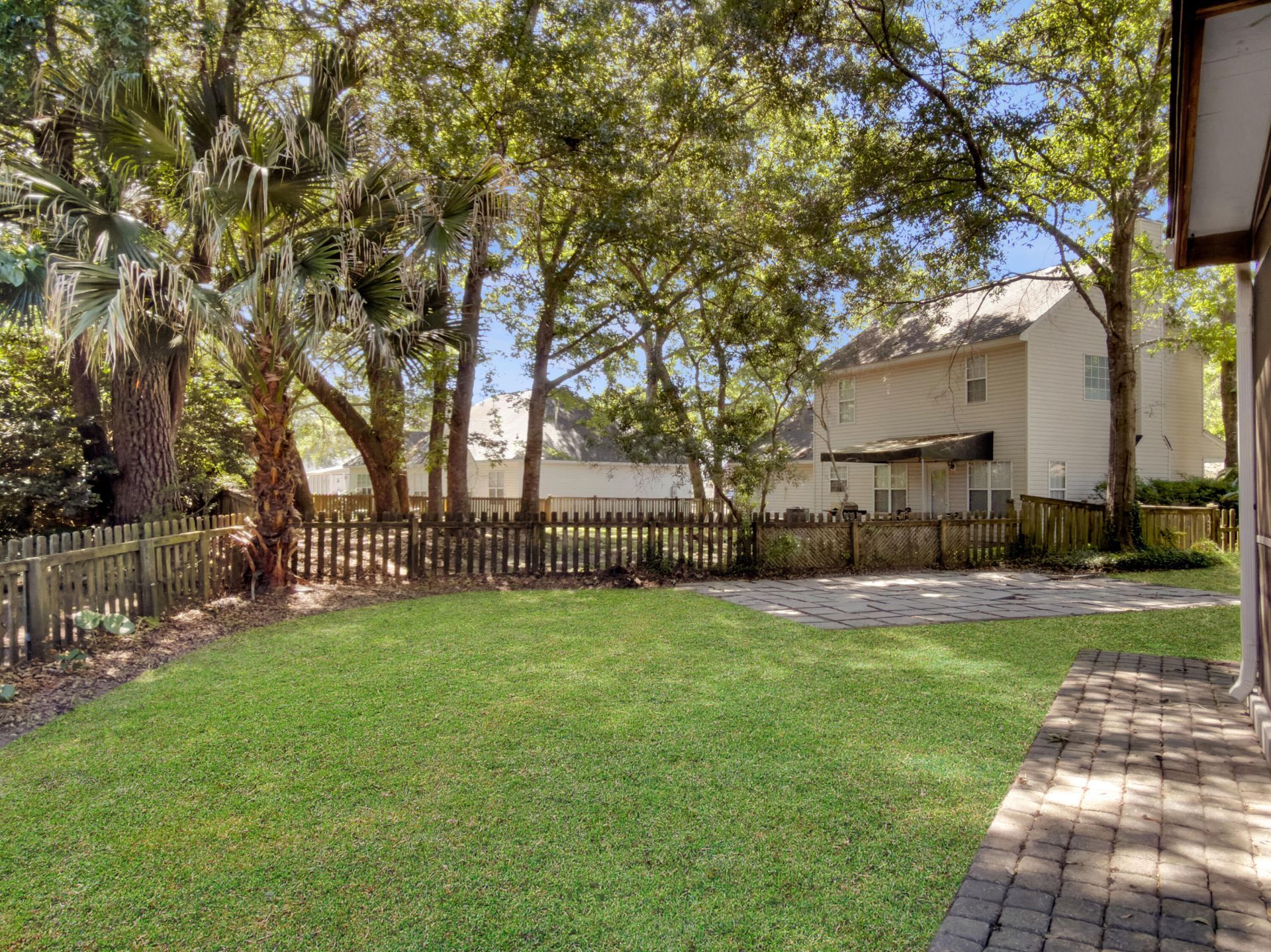 1247 Center Lake Drive Photo 32
