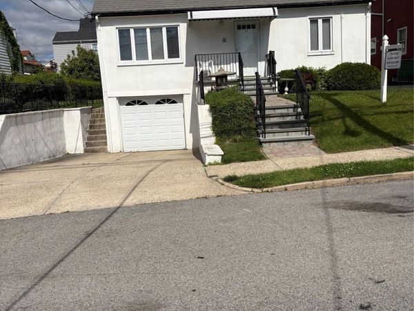 71 Catskill , Yonkers, NY 10704