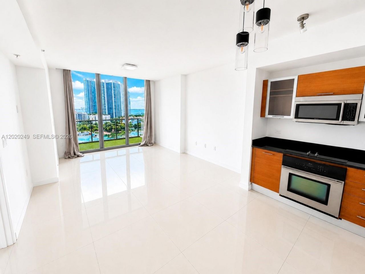 3470 E Coast Ave, Unit H1712, Miami, FL 33137 Photo