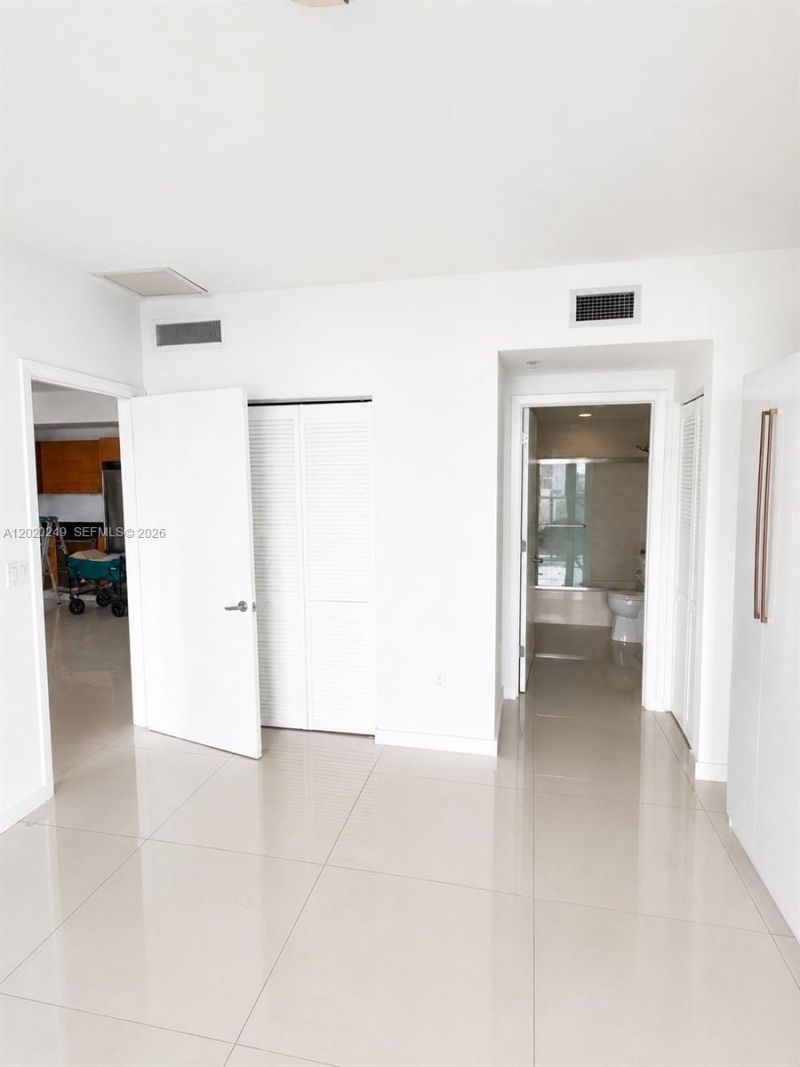 3470 E Coast Ave, Unit H1712, Miami, FL 33137 Photo