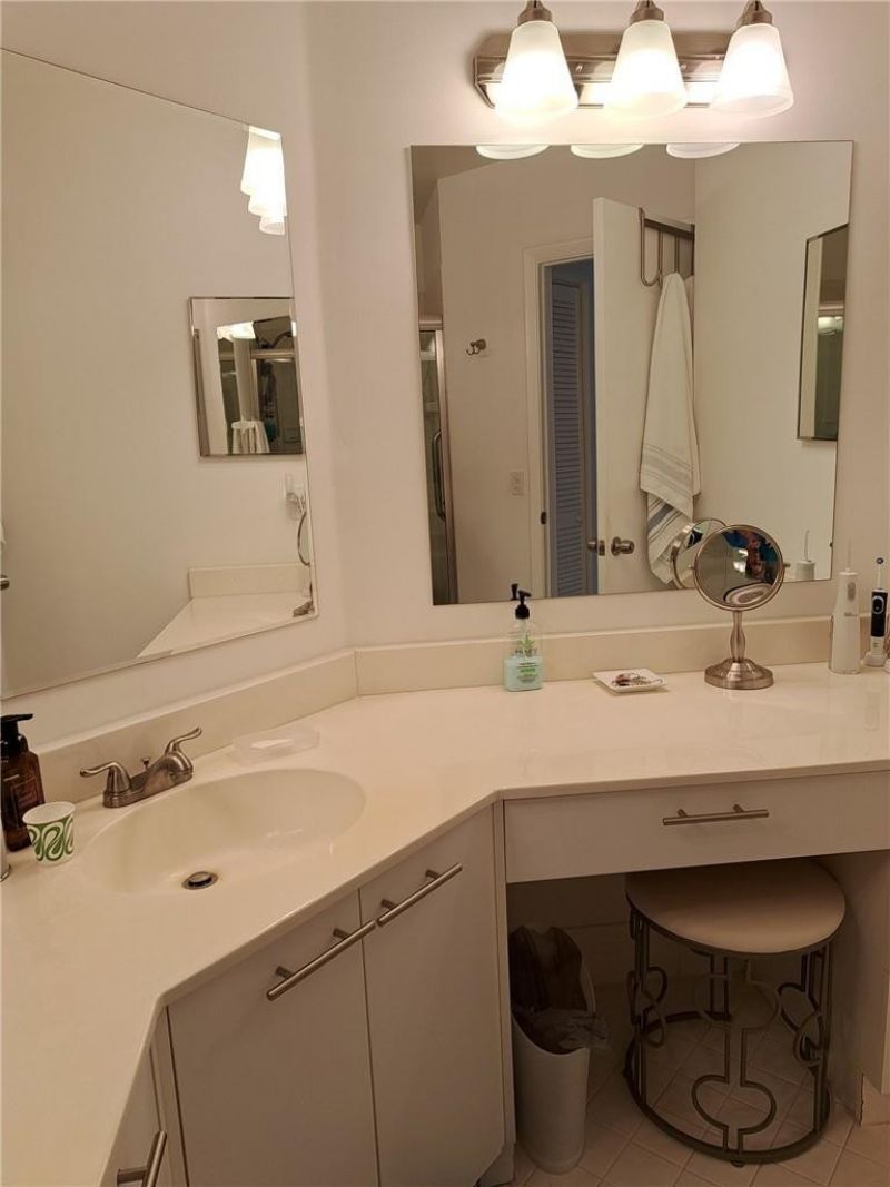 5147 Europa Drive, Unit I, Boynton Beach, FL 33437 Photo
