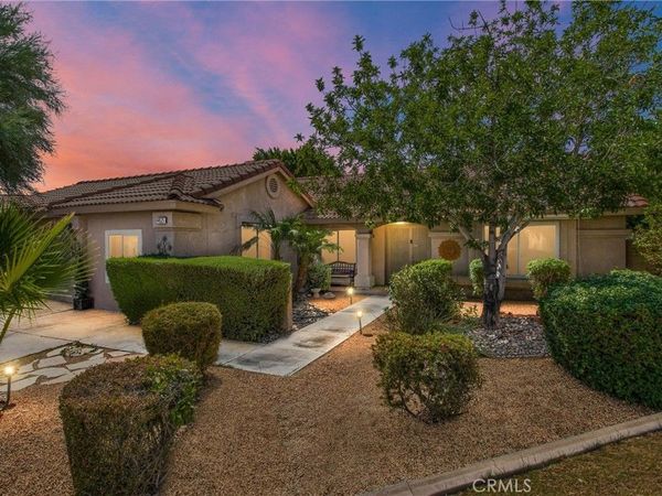 44525 Saffron Court, La Quinta, CA 92253