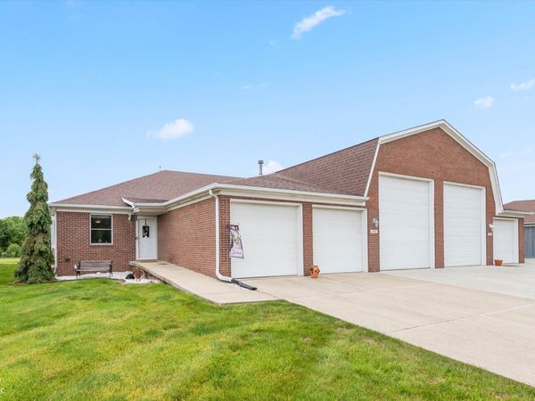 11960 Civic Circle, Mooresville, IN 46158