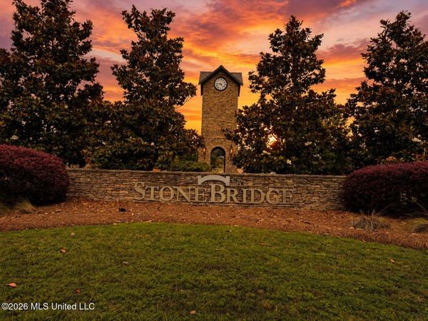 523 Stone Brook Place, Brandon, MS 39042