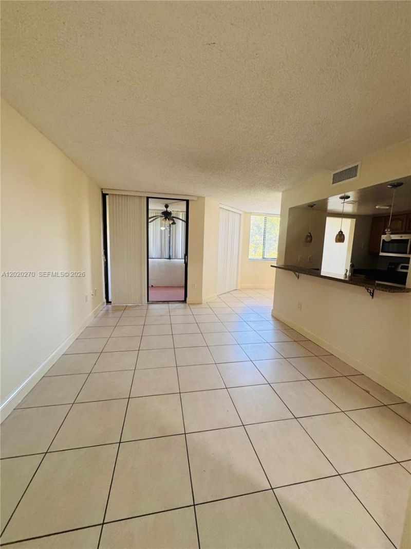 8365 SW 152nd Ave, Unit C311, Miami, FL 33193 Photo