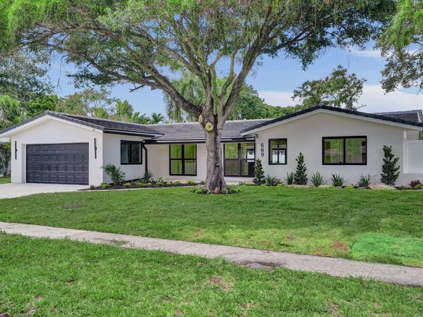 669 SW 3rd Street, Boca Raton, FL 33486