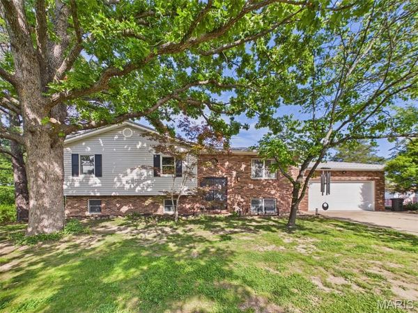 107 Vaughan Avenue , St Robert, MO 65584