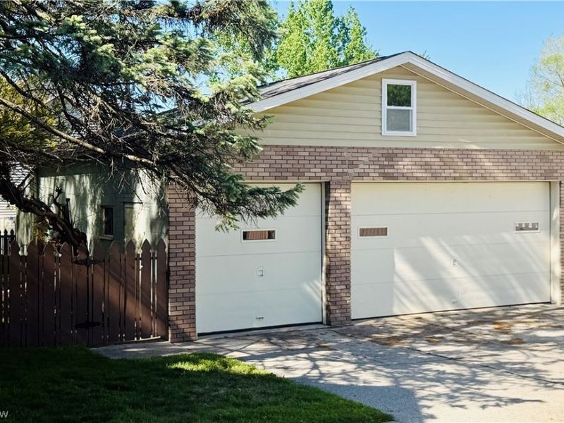 19510 Lunn Road, Strongsville, OH 44149 Photo 3