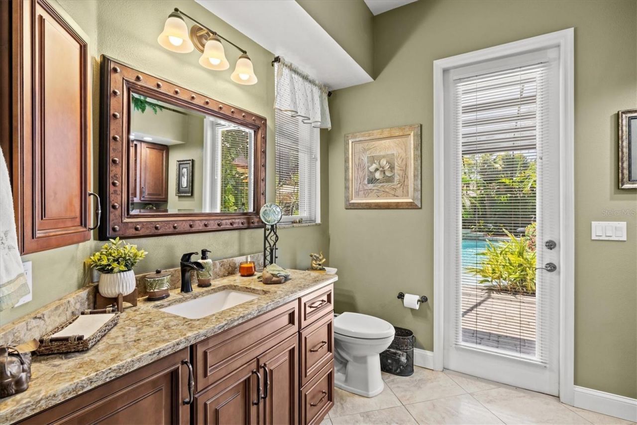 7365 S Serenoa Drive, Sarasota, FL 34241 Photo