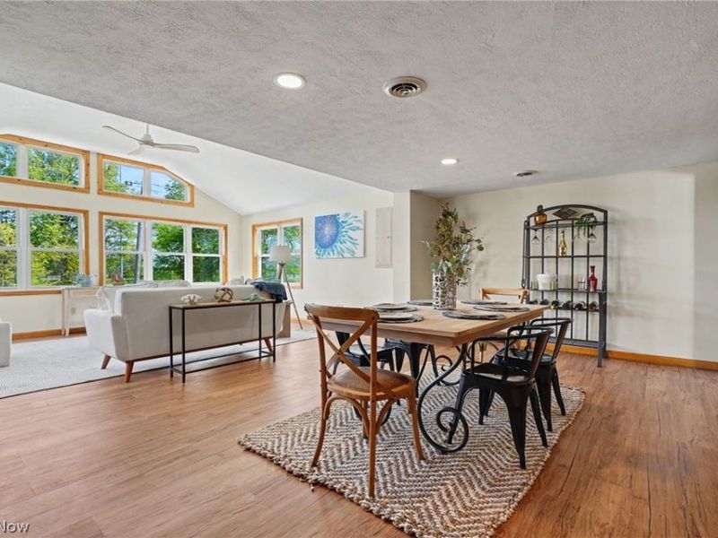 1446 Jersey Street, Lake Milton, OH 44429 Photo 13