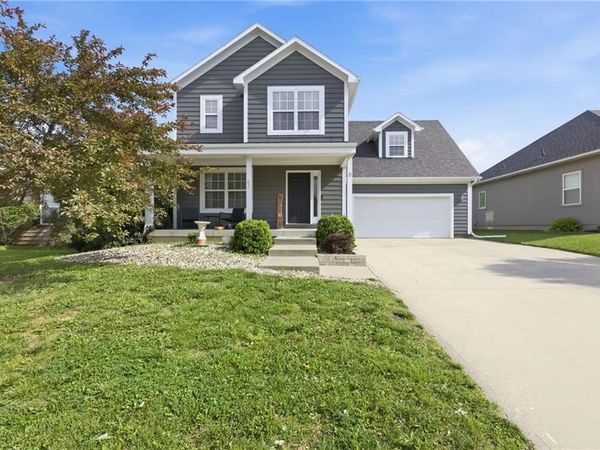 8 Westwood Circle, Ottawa, KS 66067
