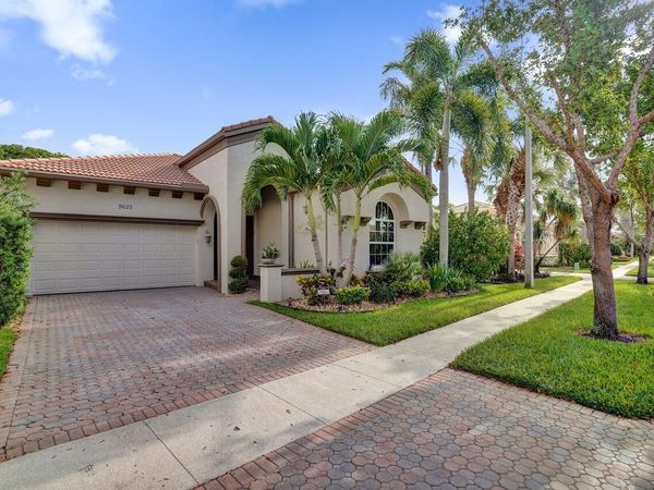 9625 Via Elegante, Wellington, FL 33411