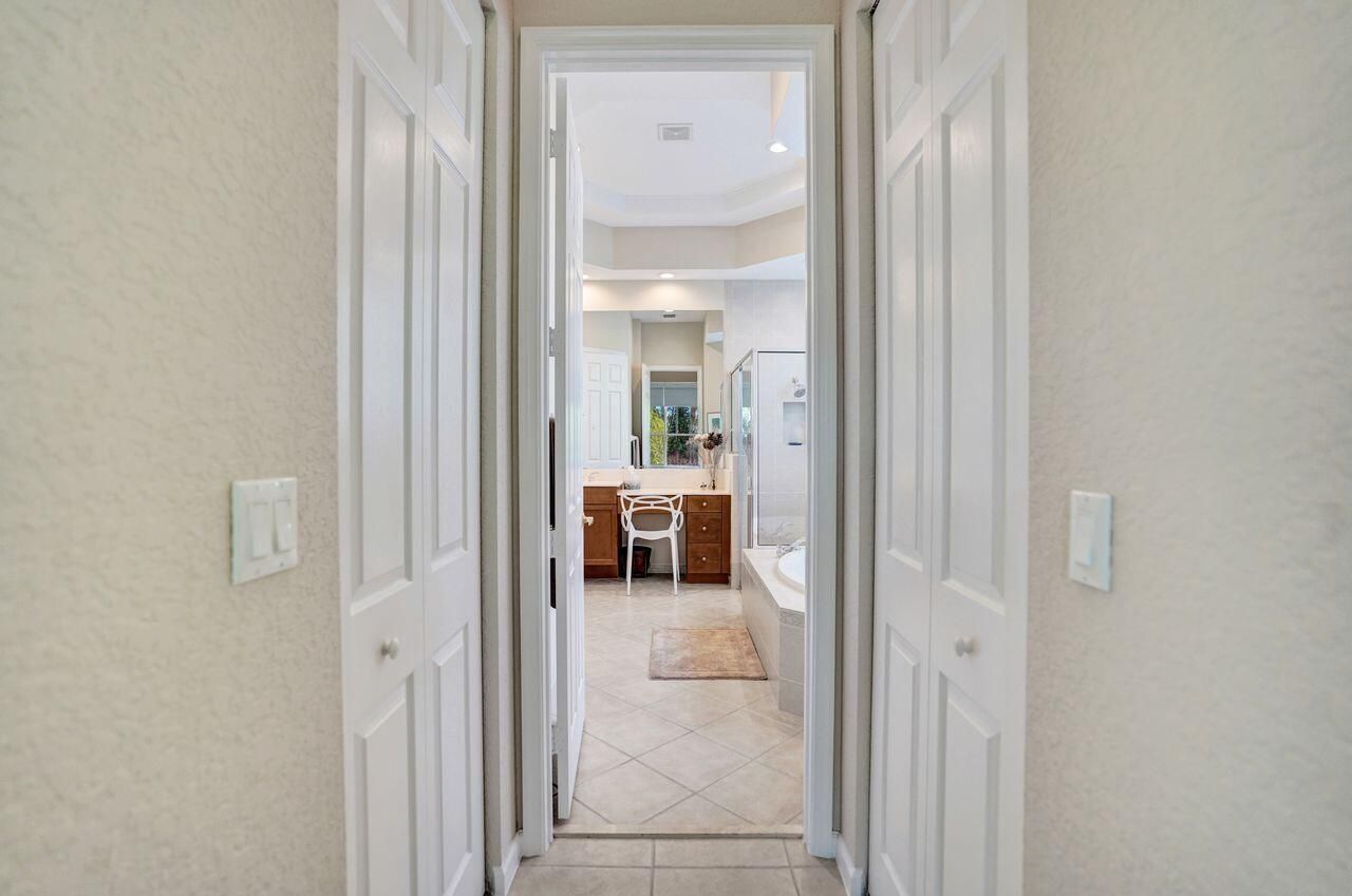 9625 Via Elegante, Wellington, FL 33411 Photo